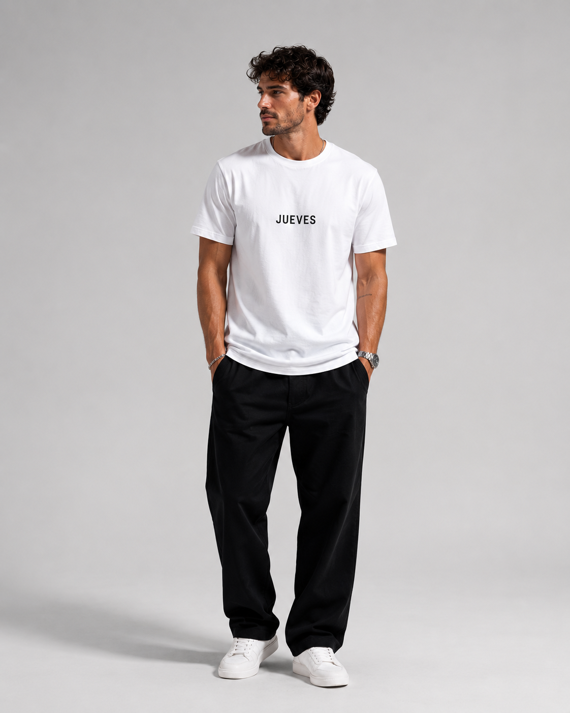 MODAY Spanish model wearing JUEVES T-shirt