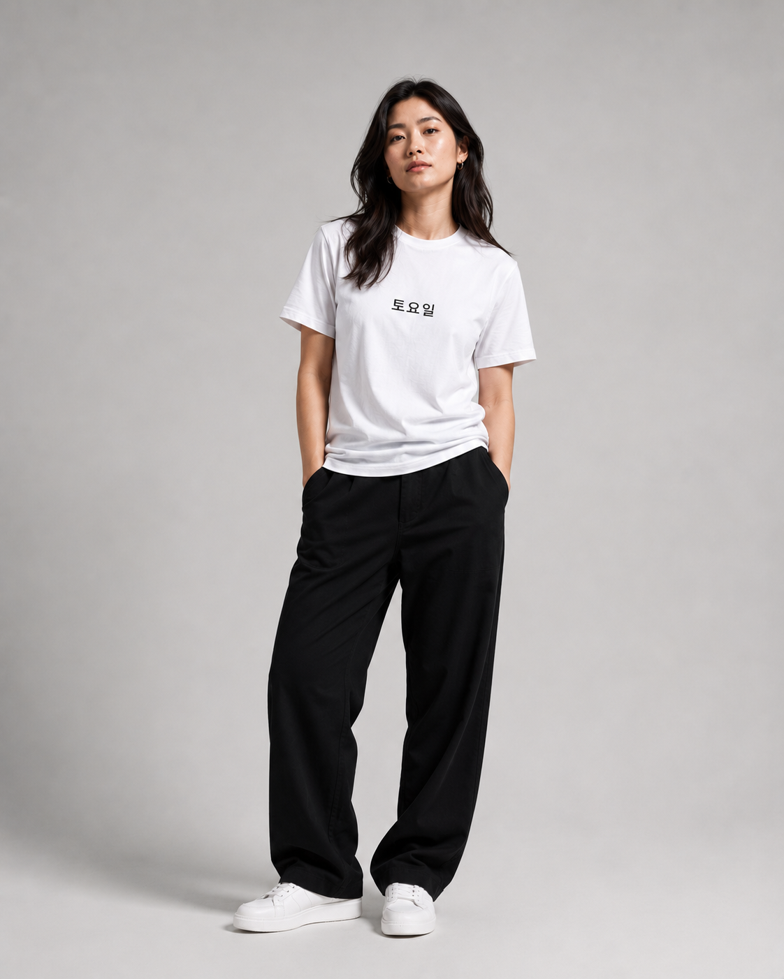 MODAY Korean model wearing Saturday T-shirt